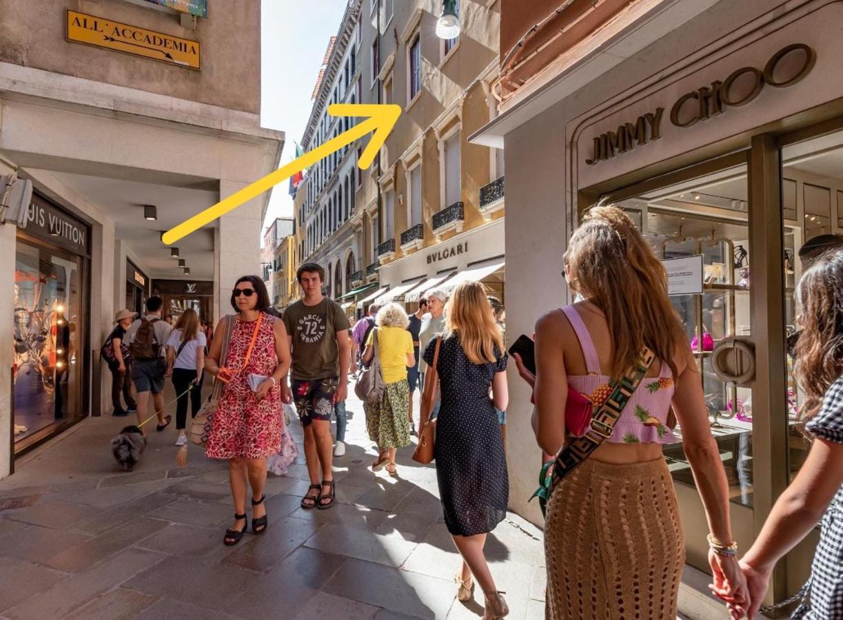 Venezia-San Marco View On Luxury Shopping Street Lägenhet Exteriör bild